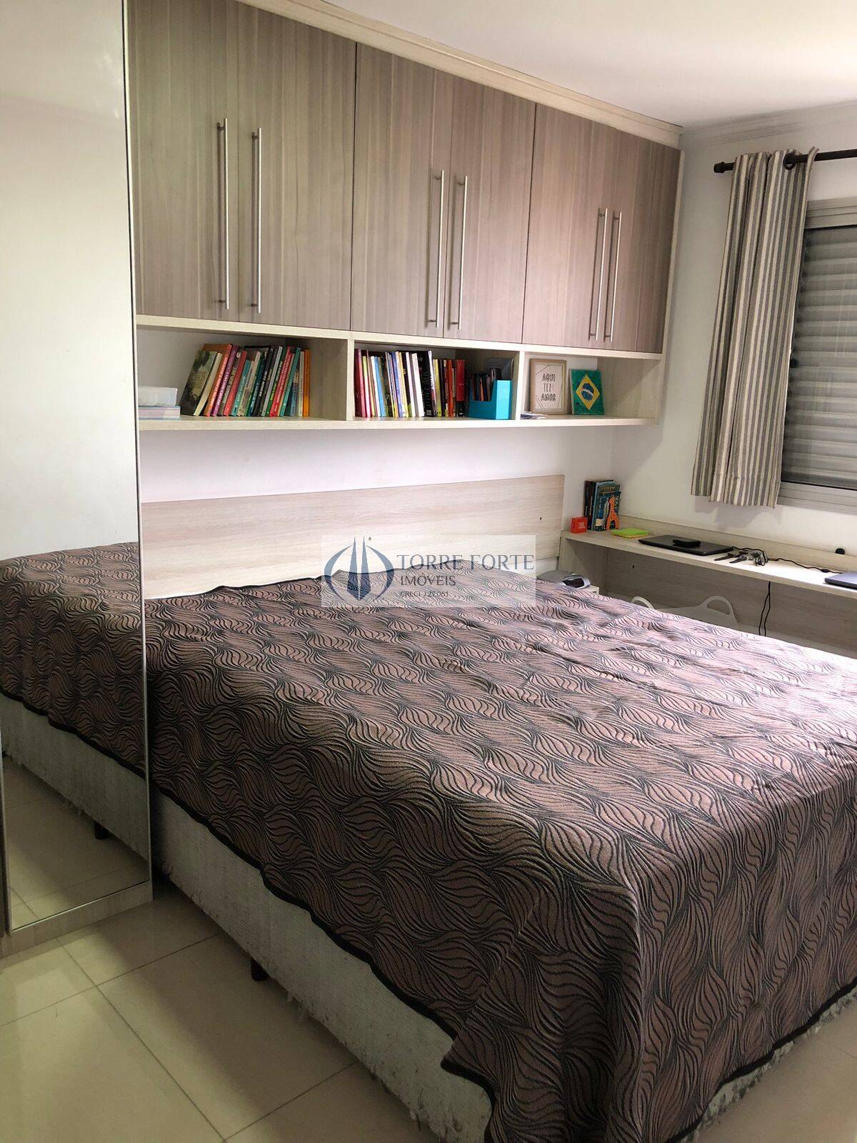 Apartamento à venda com 2 quartos, 60m² - Foto 10