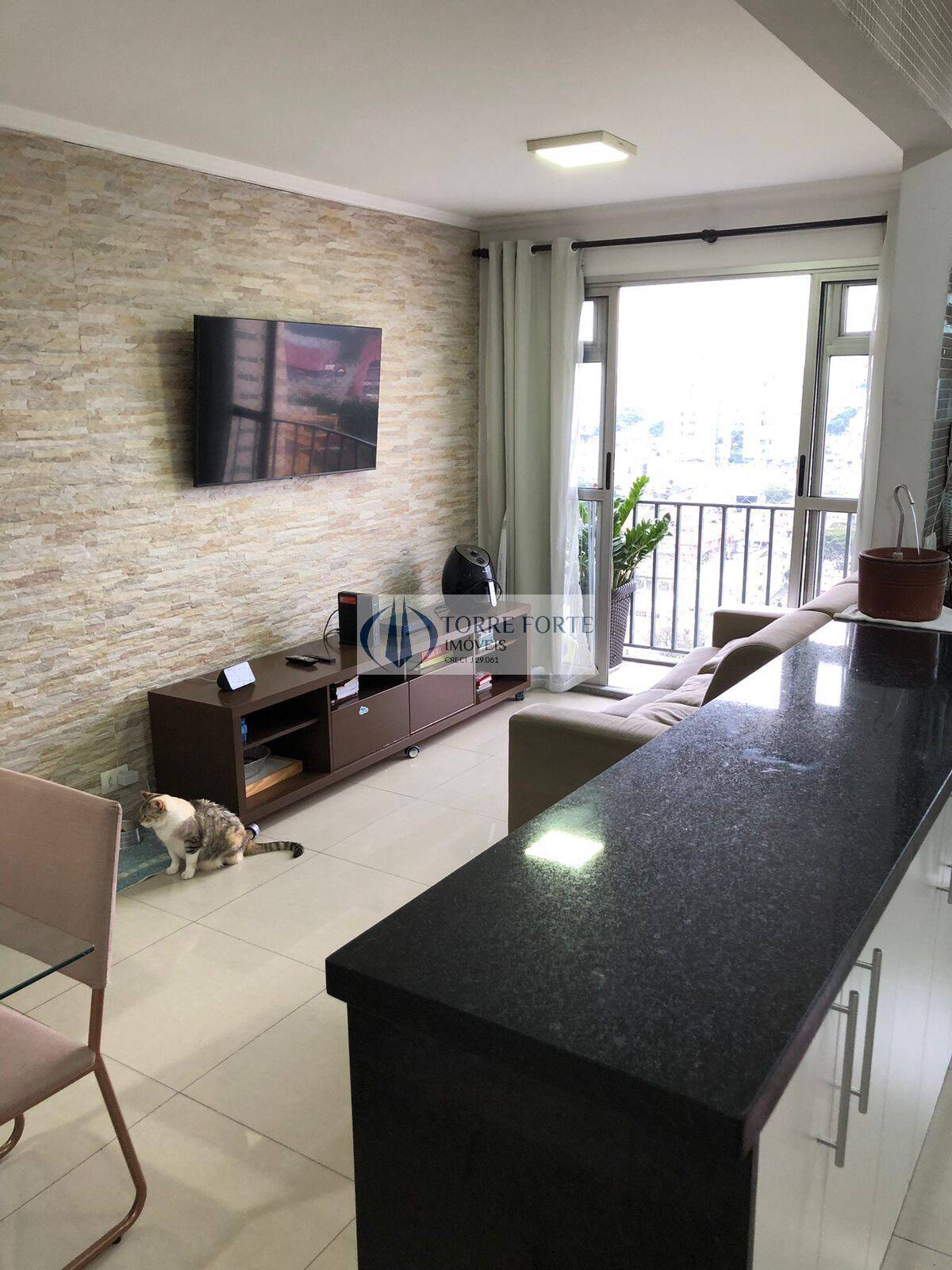 Apartamento à venda com 2 quartos, 60m² - Foto 19