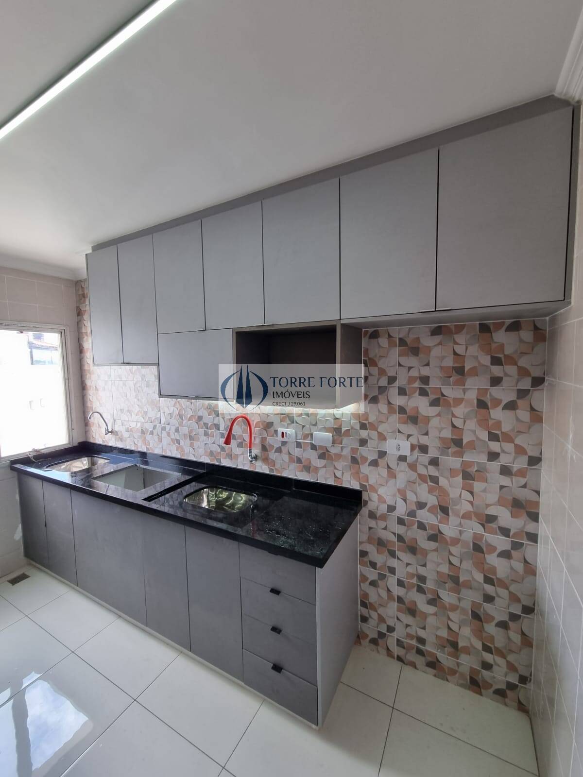 Apartamento à venda com 3 quartos, 133m² - Foto 9