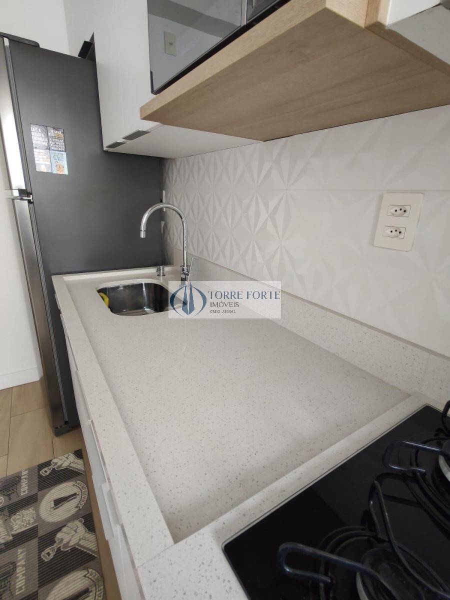 Apartamento à venda com 2 quartos, 49m² - Foto 13