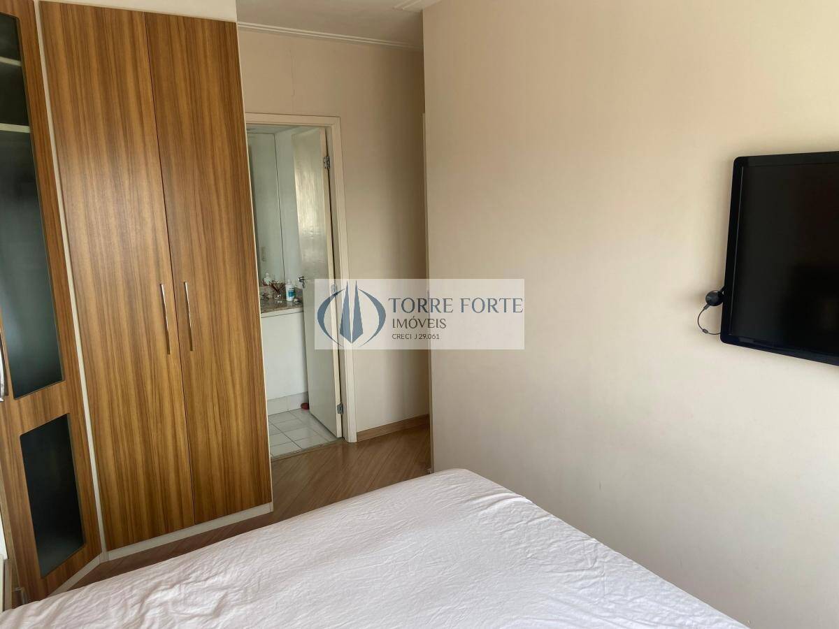 Apartamento à venda com 2 quartos, 63m² - Foto 9