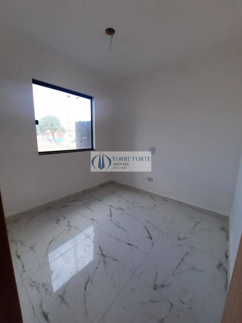 Apartamento à venda com 2 quartos, 45m² - Foto 4