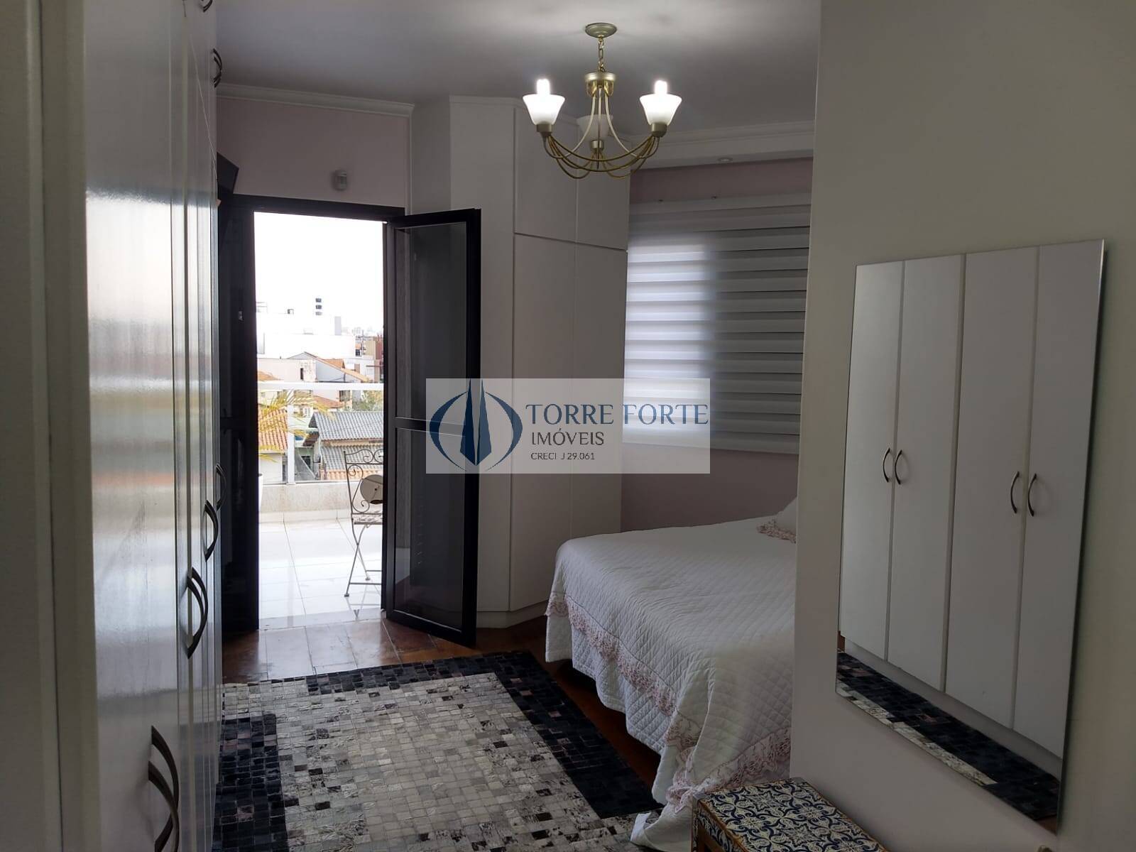 Casa à venda com 3 quartos, 250m² - Foto 16