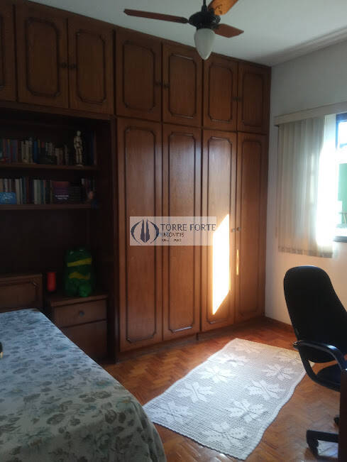 Casa à venda com 3 quartos, 220m² - Foto 15