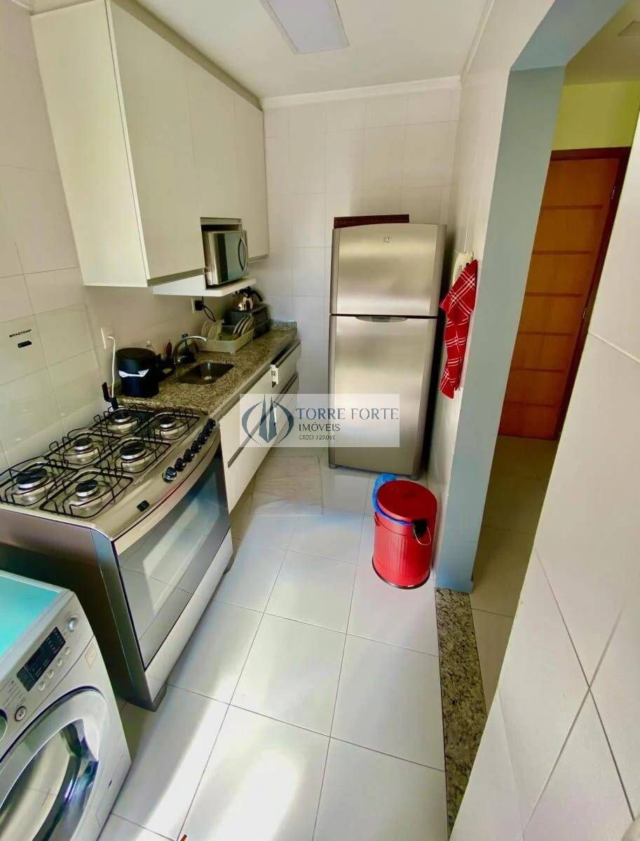 Apartamento à venda com 3 quartos, 78m² - Foto 4