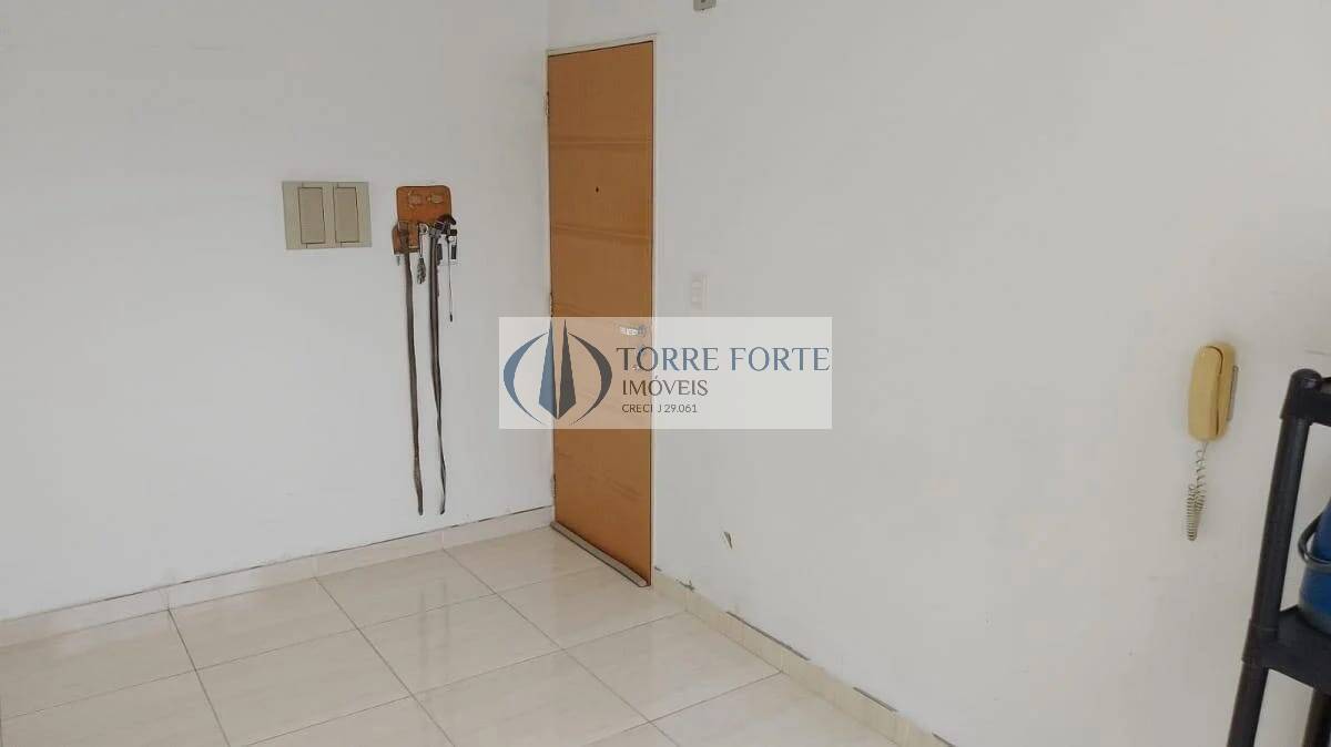 Apartamento à venda com 2 quartos, 50m² - Foto 9