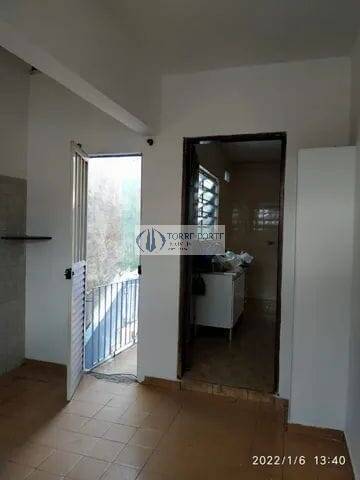 Casa à venda com 4 quartos, 170m² - Foto 11