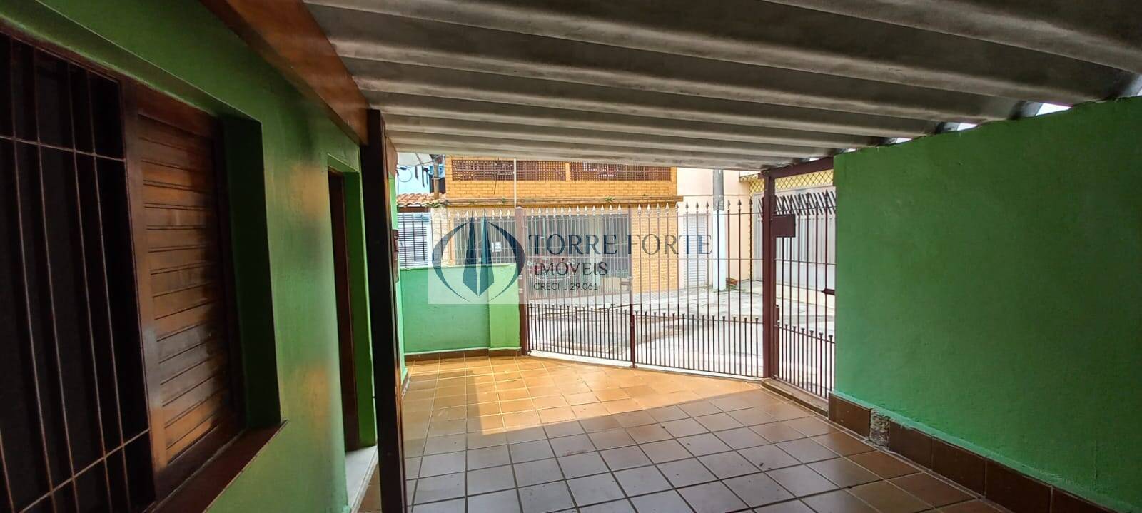 Casa à venda com 2 quartos, 128m² - Foto 3