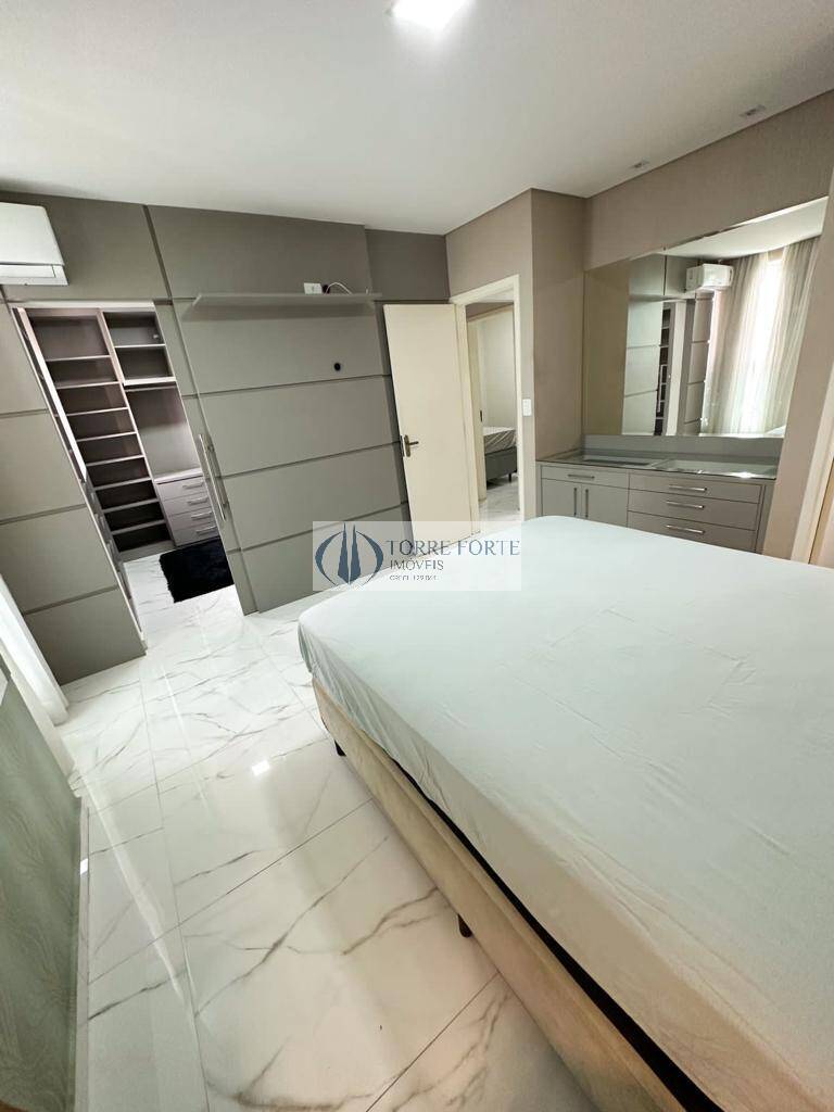 Apartamento à venda com 3 quartos, 150m² - Foto 23