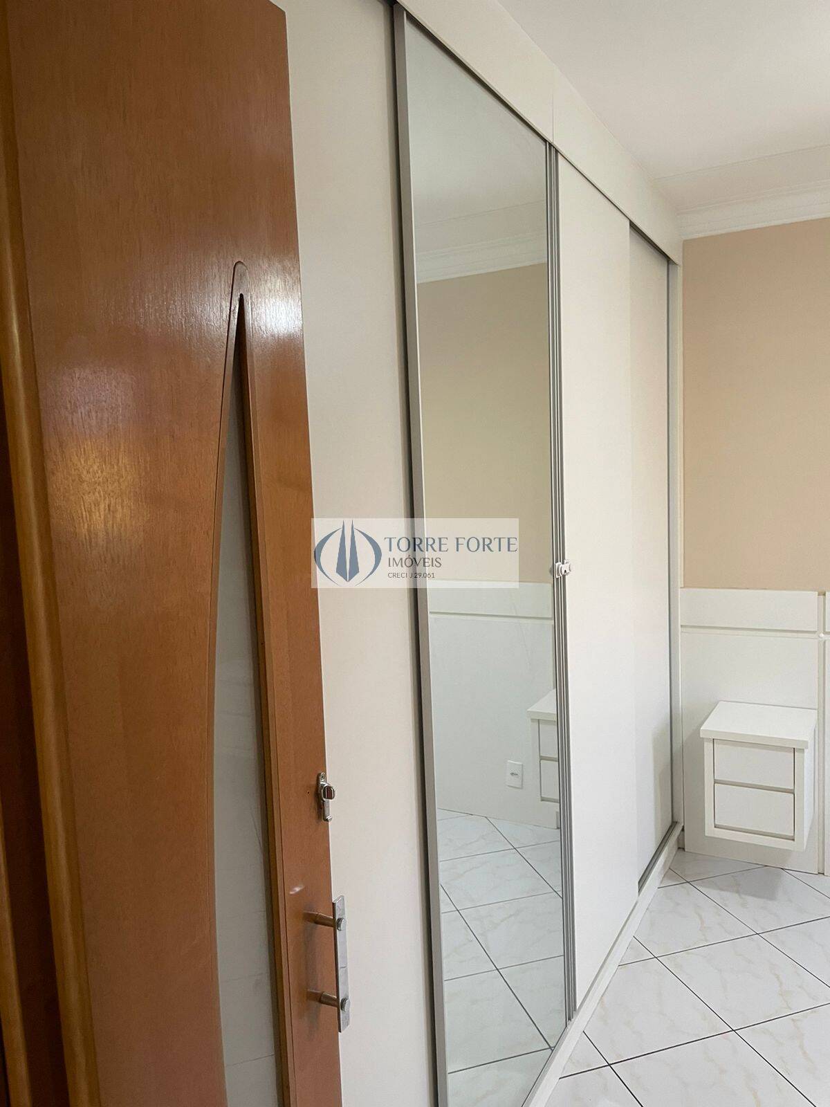 Apartamento à venda com 2 quartos, 58m² - Foto 8