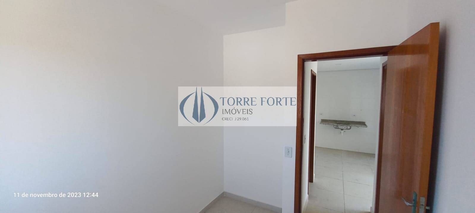 Apartamento à venda com 2 quartos, 46m² - Foto 32