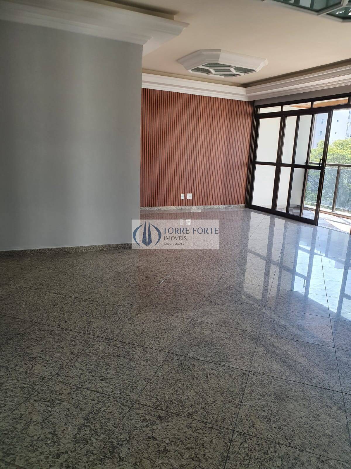 Apartamento à venda com 4 quartos, 183m² - Foto 16