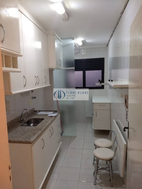 Apartamento à venda com 2 quartos, 58m² - Foto 6