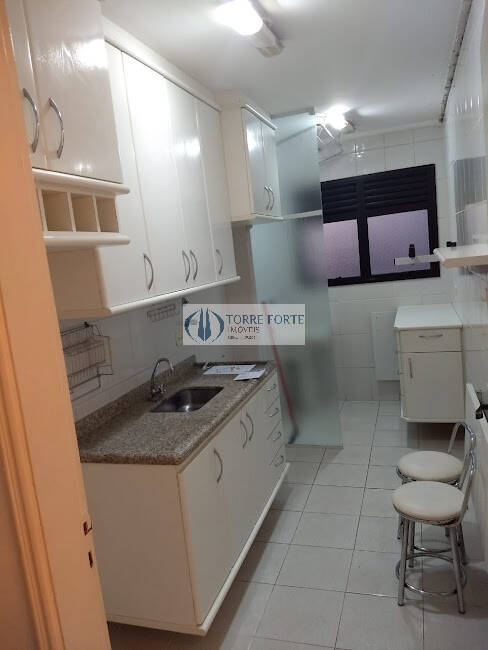 Apartamento à venda com 2 quartos, 58m² - Foto 19