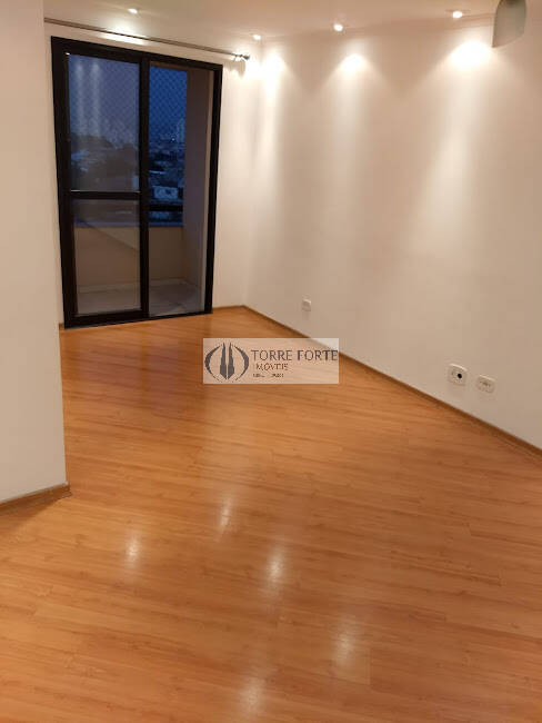 Apartamento à venda com 2 quartos, 58m² - Foto 2