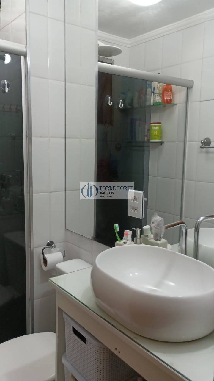 Apartamento à venda com 2 quartos, 55m² - Foto 9