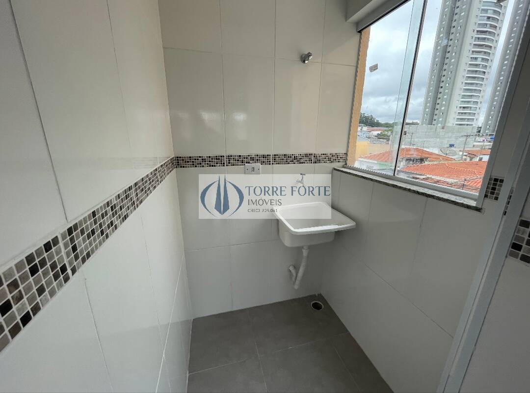 Apartamento à venda com 2 quartos, 40m² - Foto 14