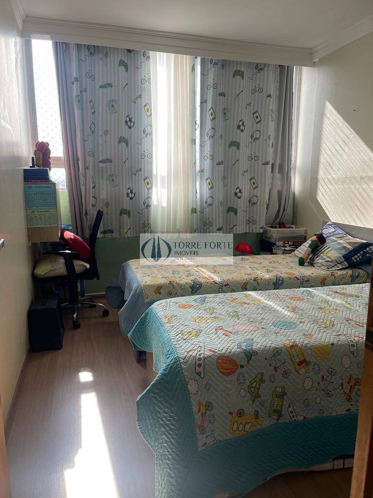 Apartamento à venda com 3 quartos, 78m² - Foto 8