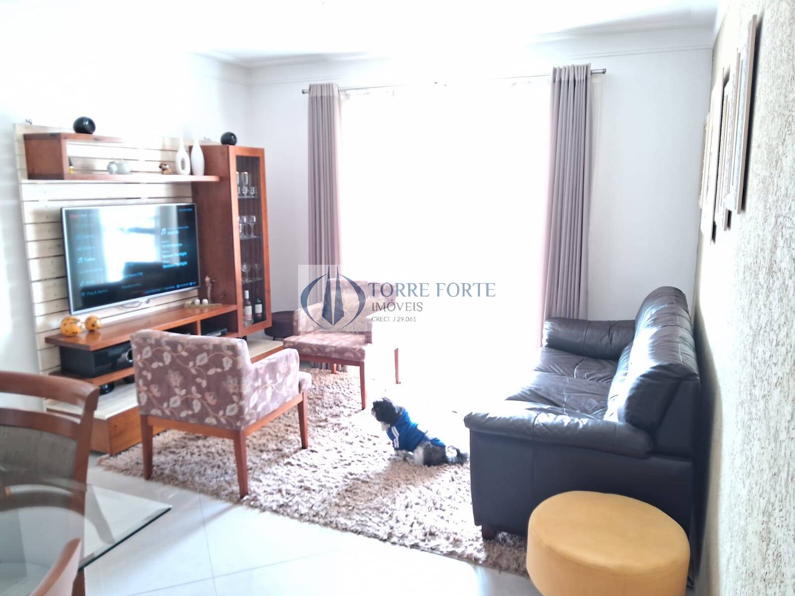 Apartamento à venda com 3 quartos, 84m² - Foto 2