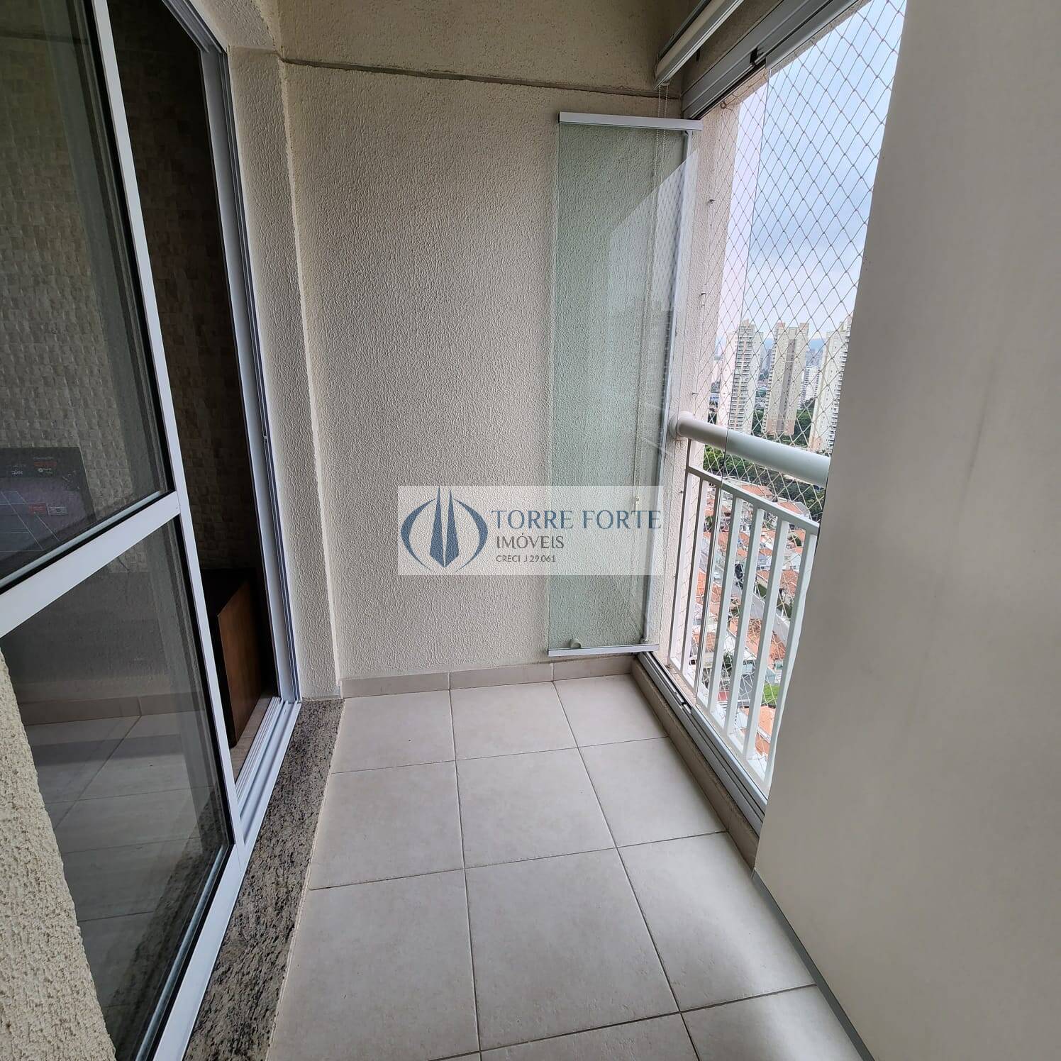 Apartamento à venda com 2 quartos, 60m² - Foto 4