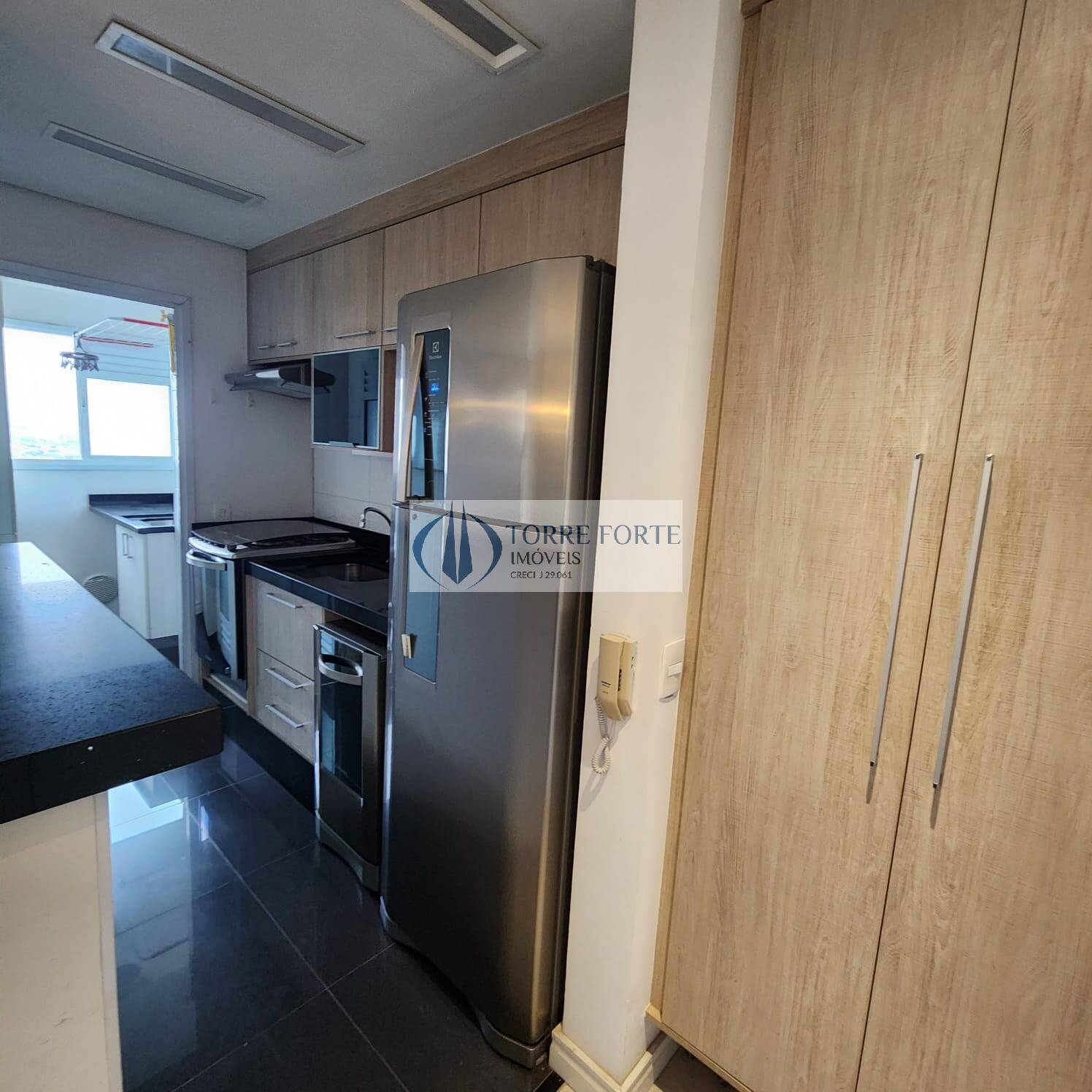 Apartamento à venda com 2 quartos, 60m² - Foto 22