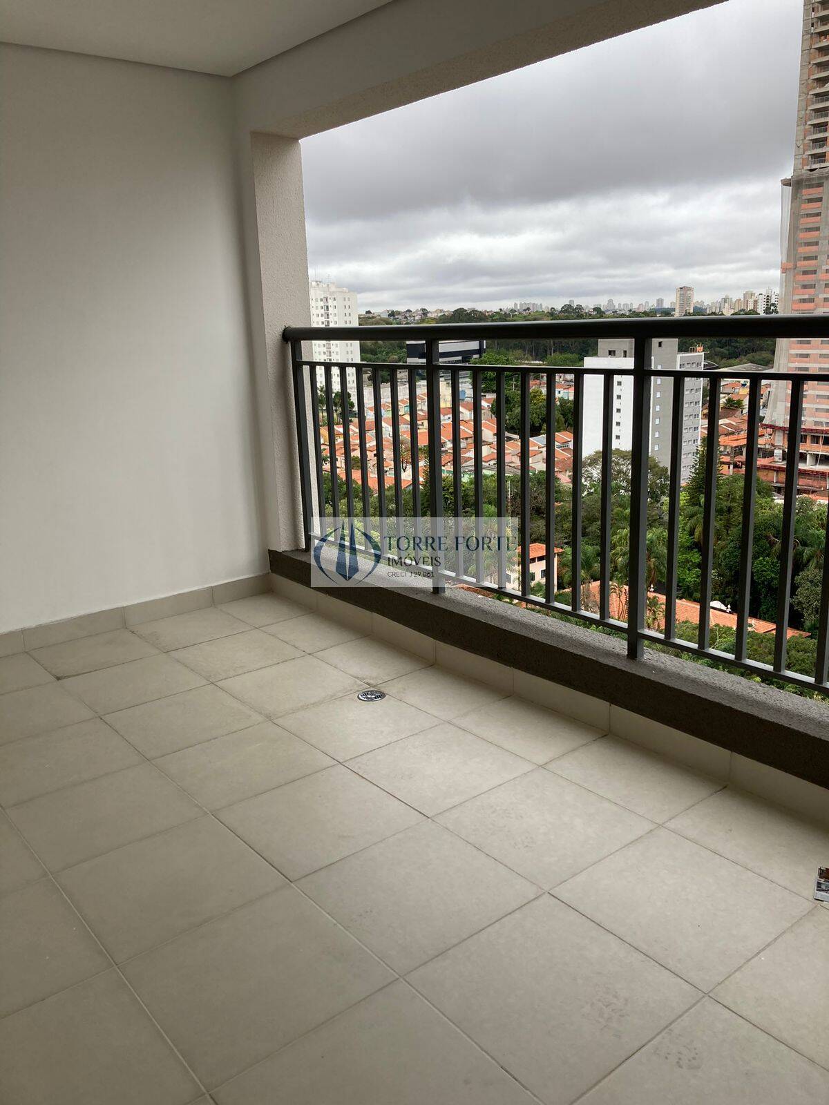 Apartamento à venda com 3 quartos, 89m² - Foto 1