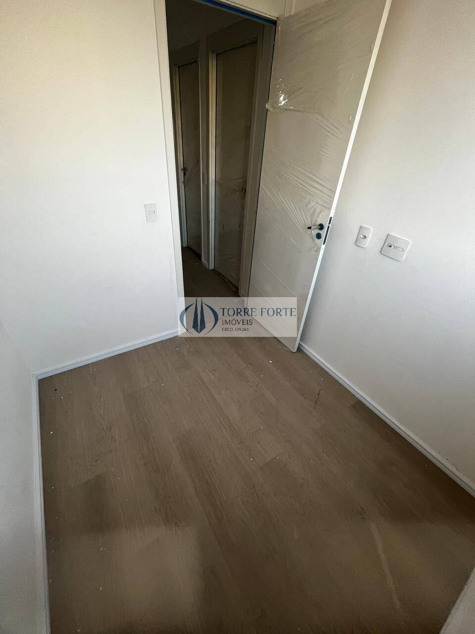 Apartamento à venda com 2 quartos, 40m² - Foto 15