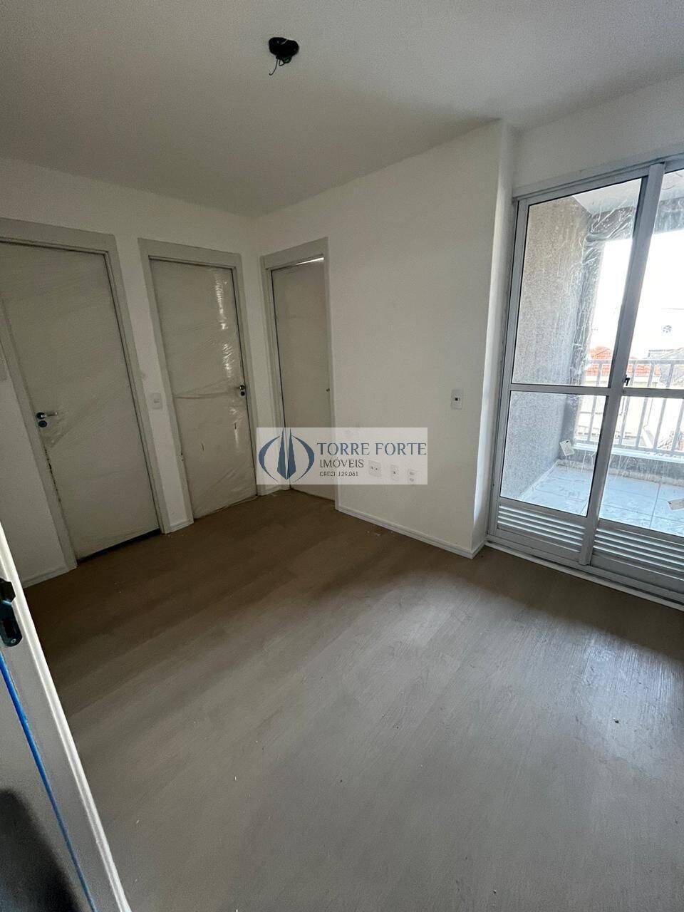 Apartamento à venda com 2 quartos, 40m² - Foto 9