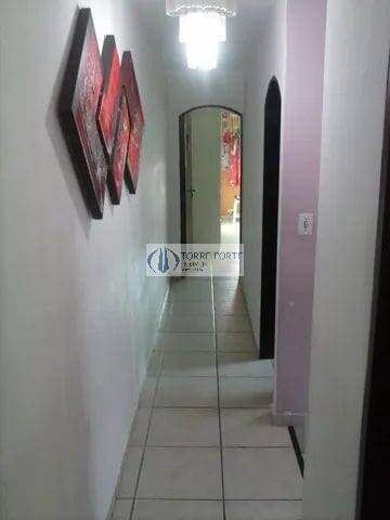 Sobrado à venda com 3 quartos, 158m² - Foto 4