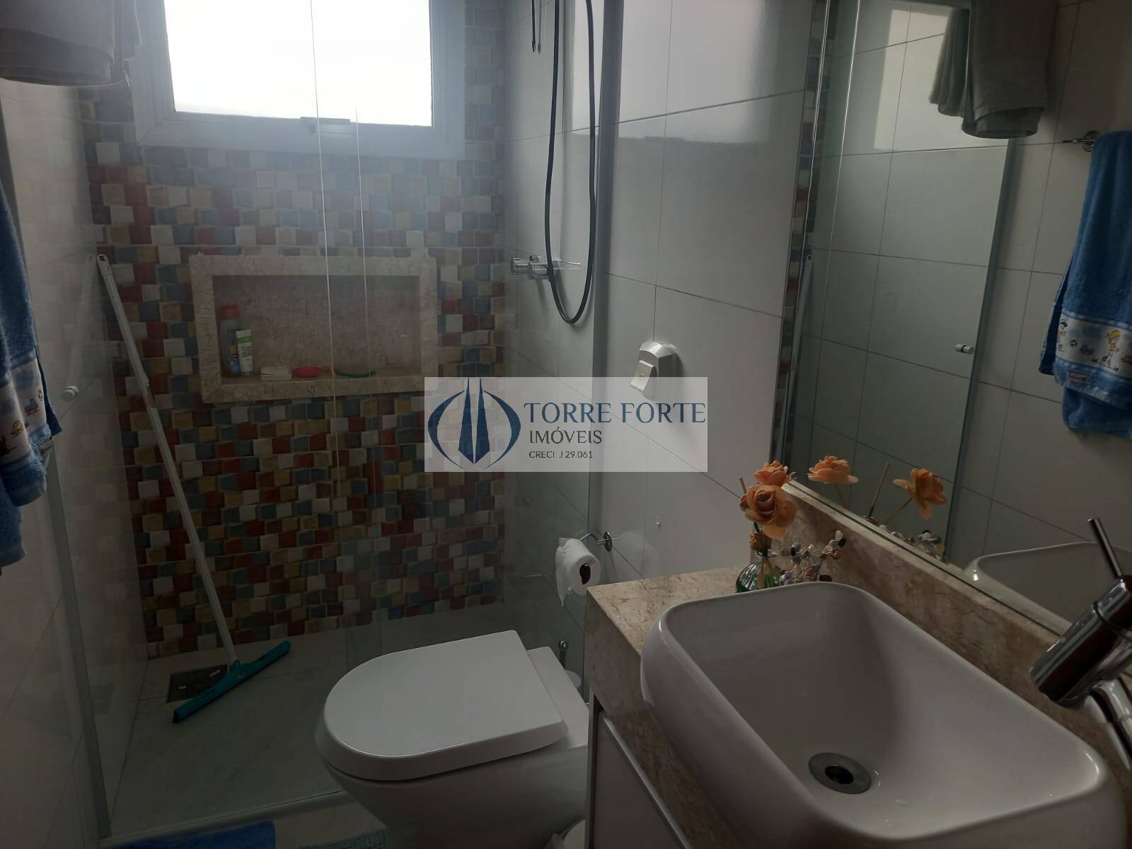 Casa de Condomínio à venda com 3 quartos, 320m² - Foto 18