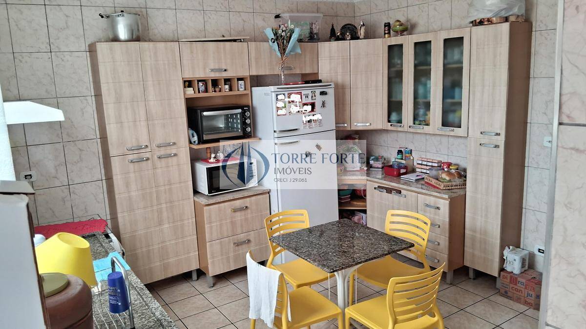 Casa à venda com 5 quartos, 500m² - Foto 3