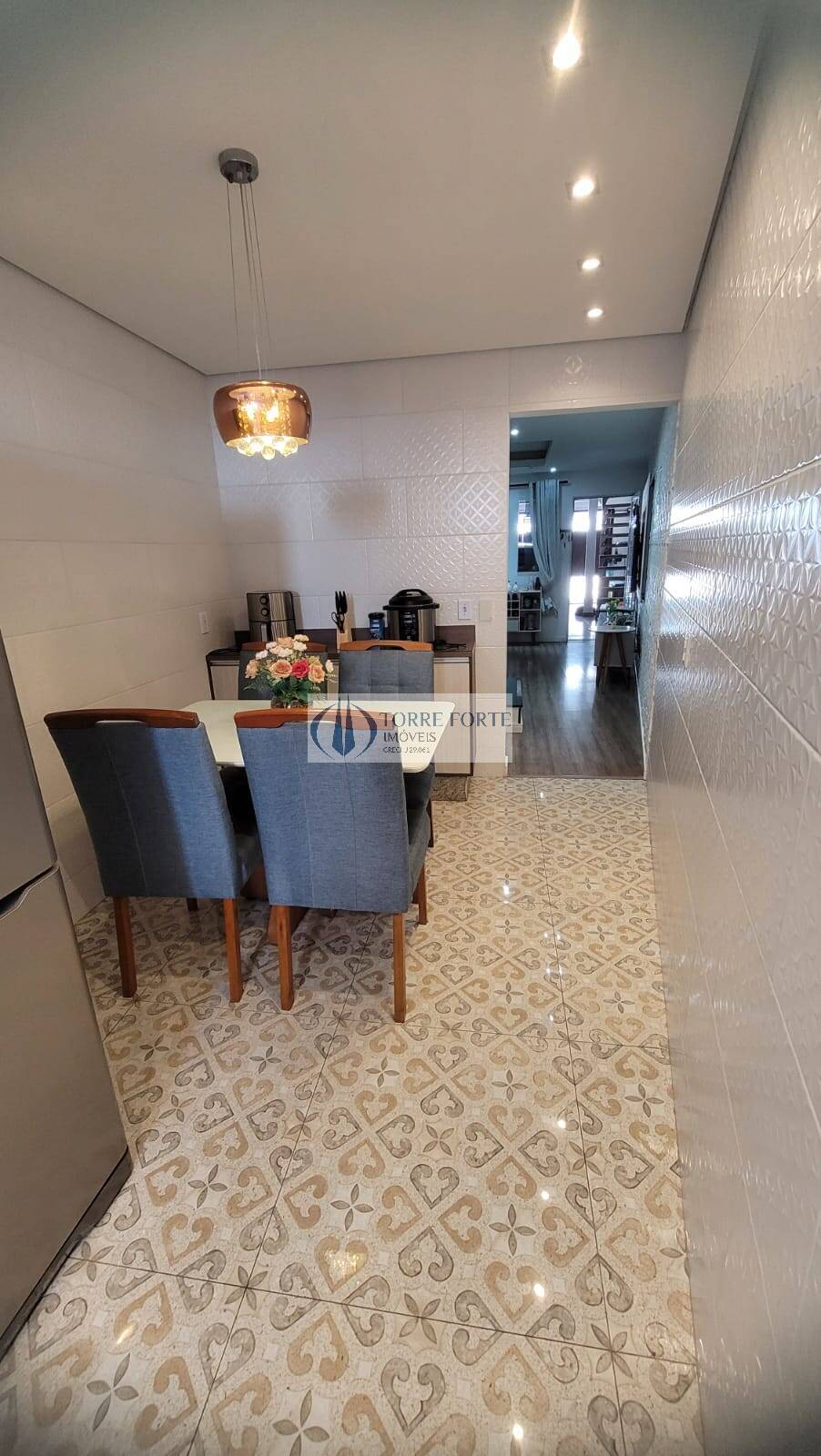 Sobrado à venda com 3 quartos, 320m² - Foto 12