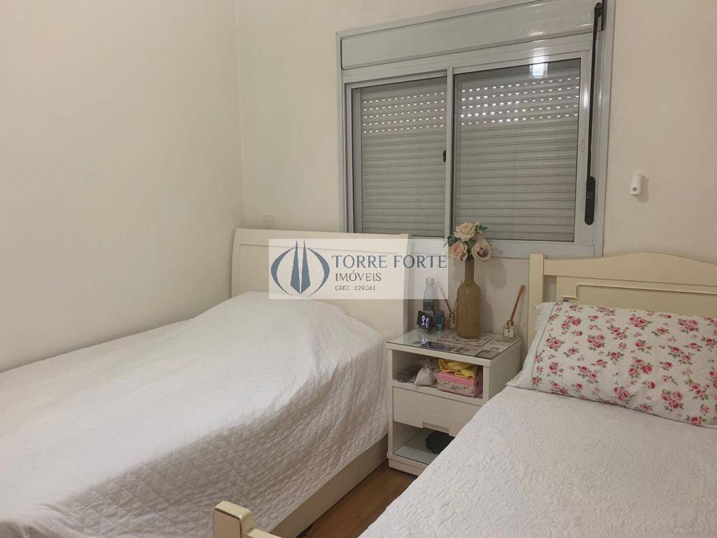 Apartamento à venda com 3 quartos, 120m² - Foto 7