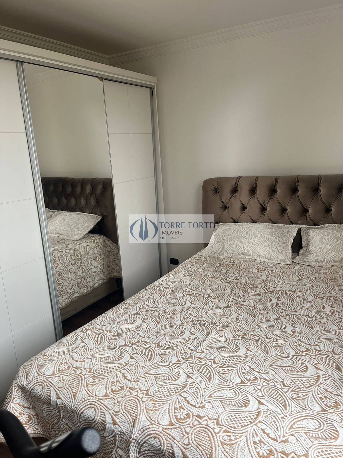 Apartamento à venda com 2 quartos, 65m² - Foto 7