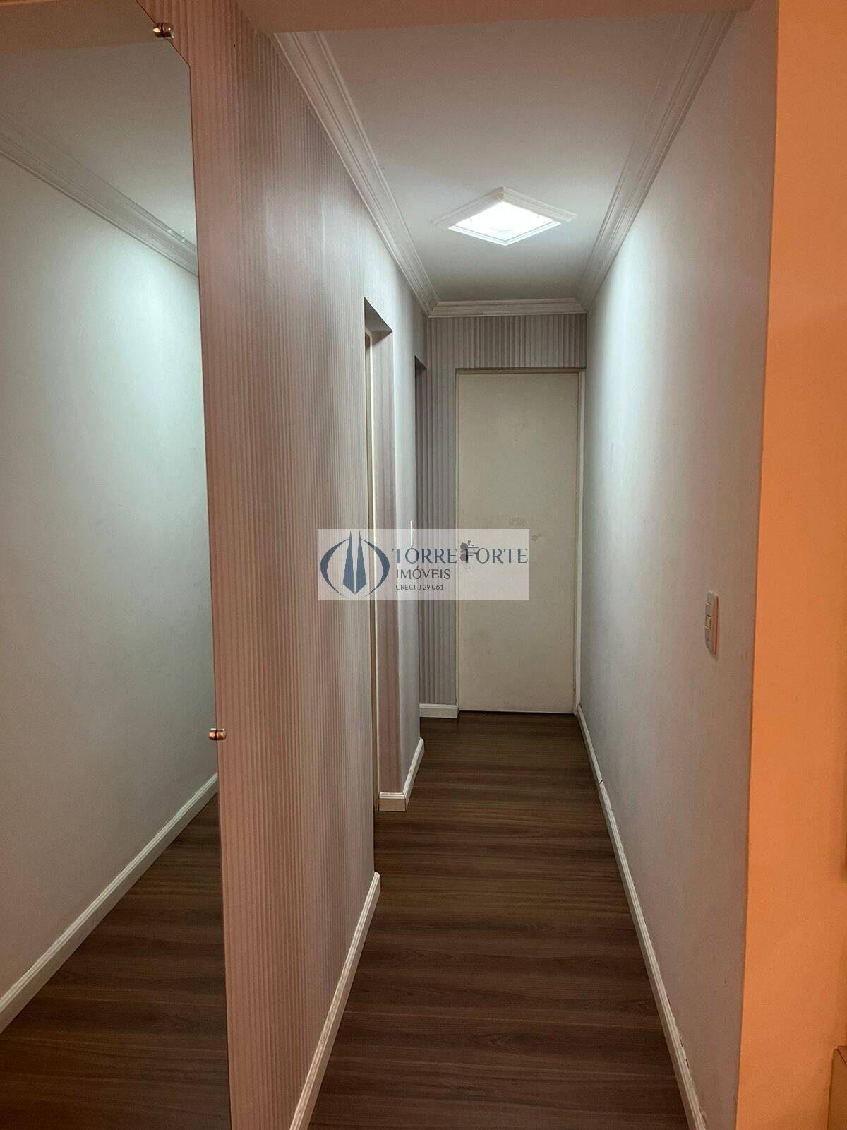 Apartamento à venda com 2 quartos, 65m² - Foto 15