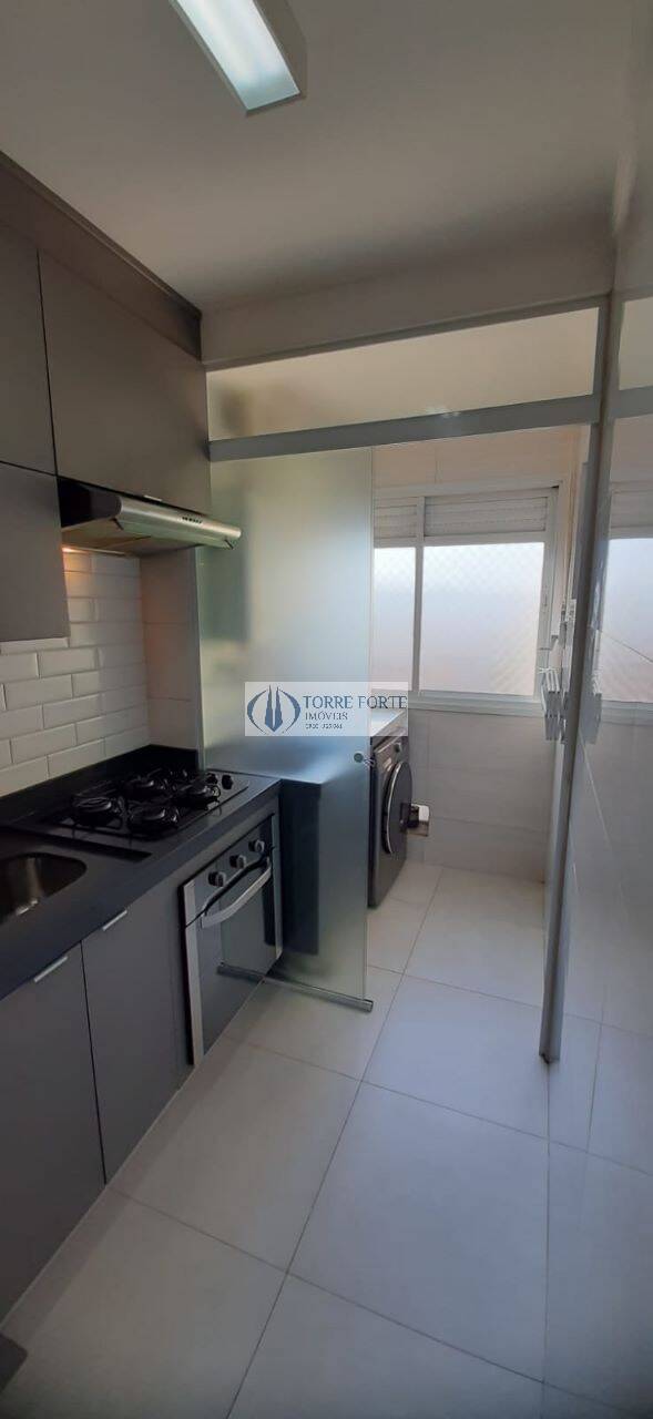 Apartamento à venda com 3 quartos, 66m² - Foto 27