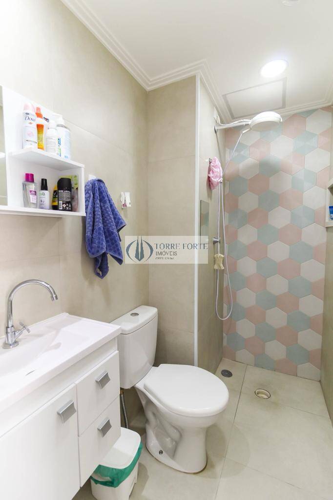 Apartamento à venda com 2 quartos, 38m² - Foto 10