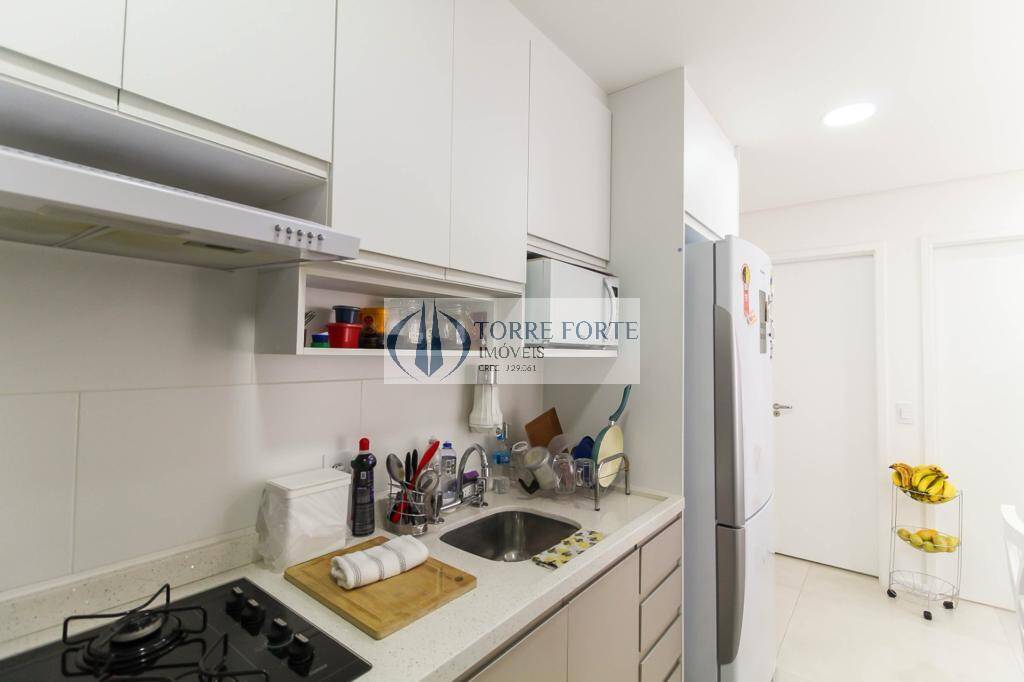 Apartamento à venda com 2 quartos, 38m² - Foto 9