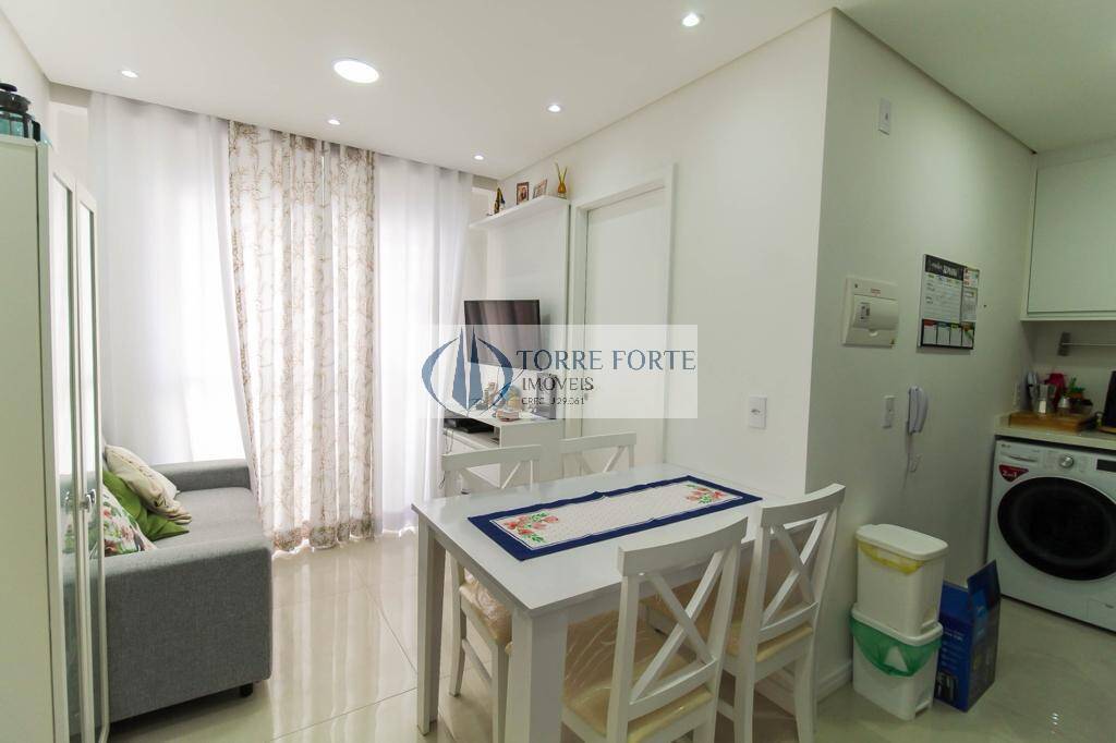 Apartamento à venda com 2 quartos, 38m² - Foto 3