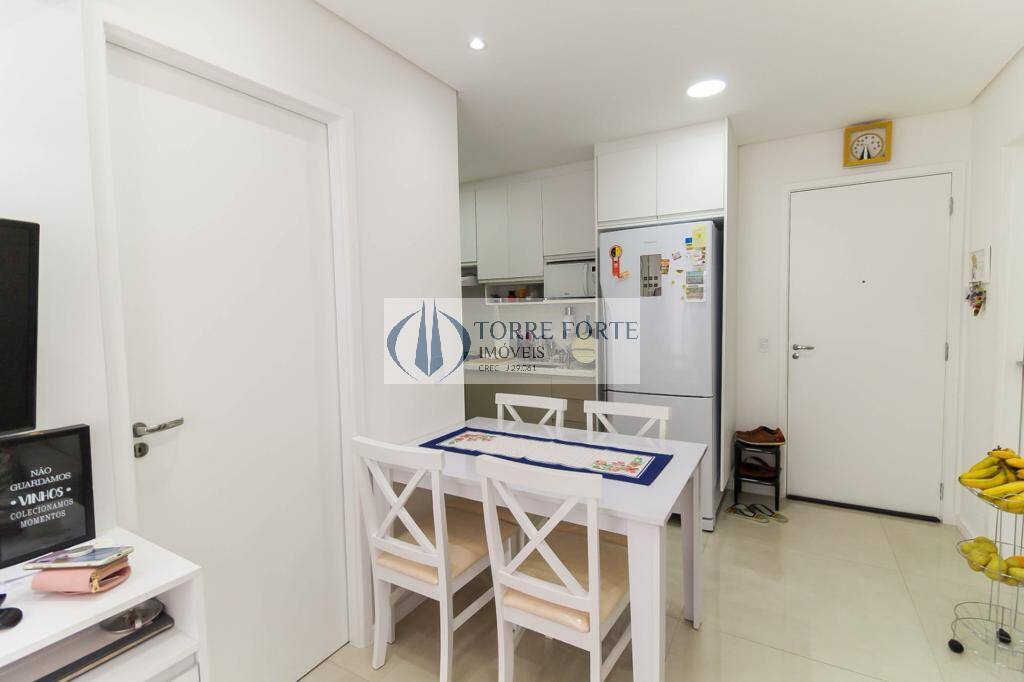 Apartamento à venda com 2 quartos, 38m² - Foto 4