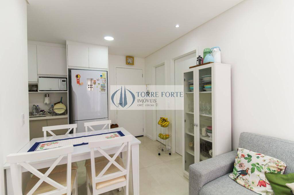 Apartamento à venda com 2 quartos, 38m² - Foto 6