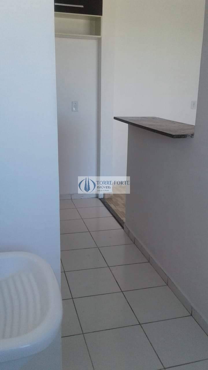 Apartamento à venda com 2 quartos, 50m² - Foto 8