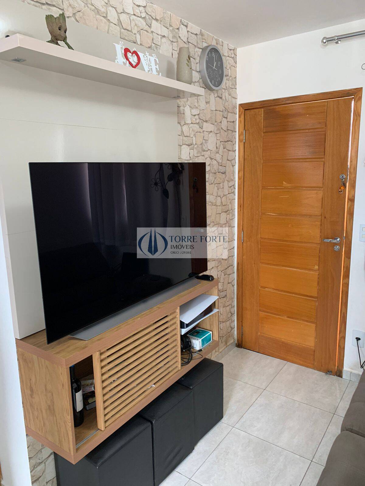 Apartamento à venda com 2 quartos, 56m² - Foto 2