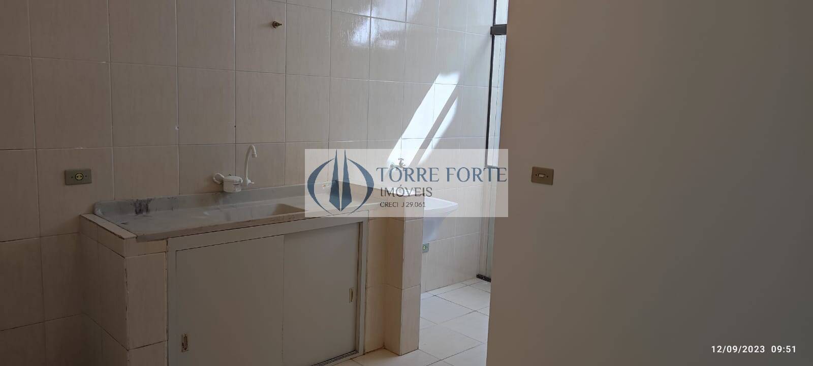 Apartamento à venda com 3 quartos, 88m² - Foto 4