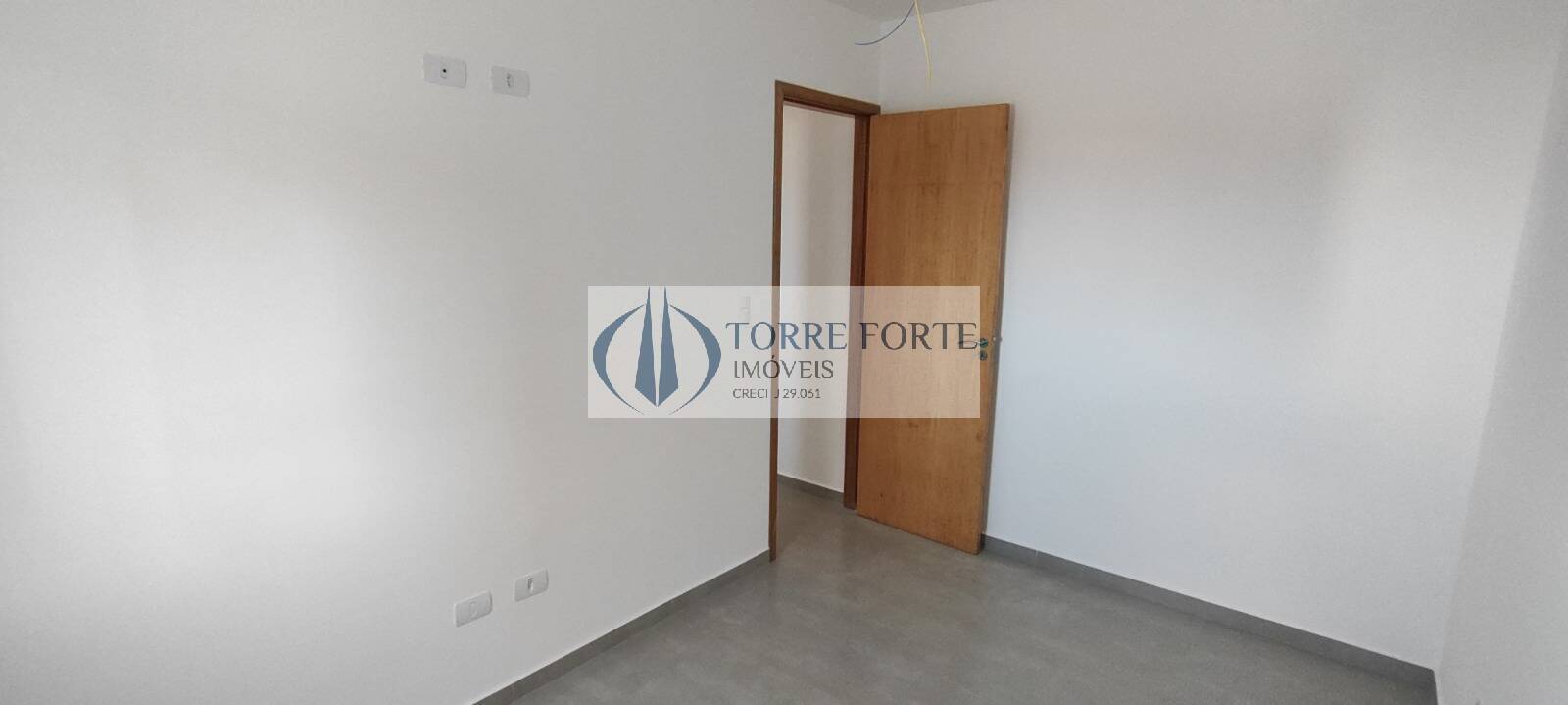 Apartamento à venda com 2 quartos, 42m² - Foto 31