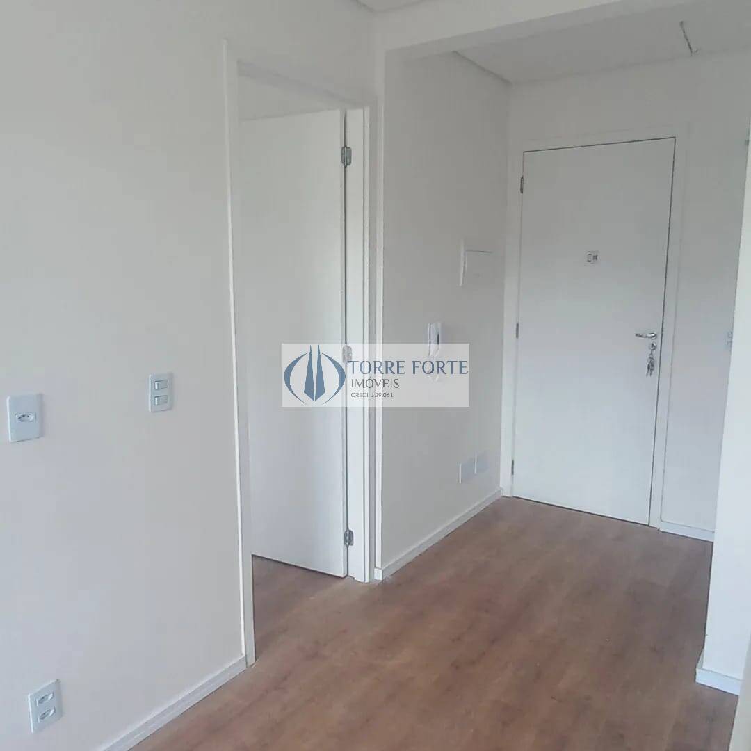 Apartamento à venda com 1 quarto, 32m² - Foto 11