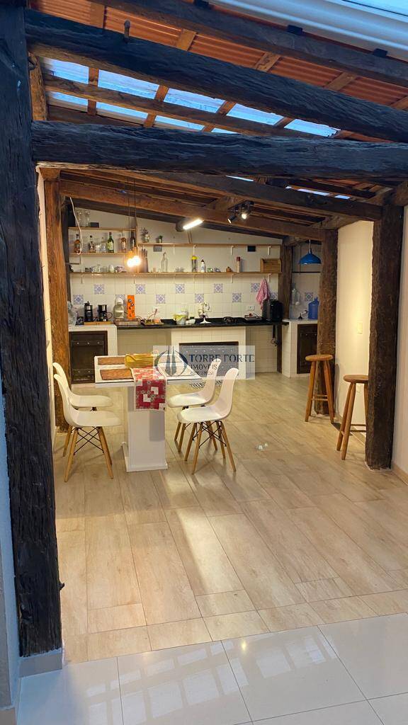 Apartamento à venda com 3 quartos, 133m² - Foto 2