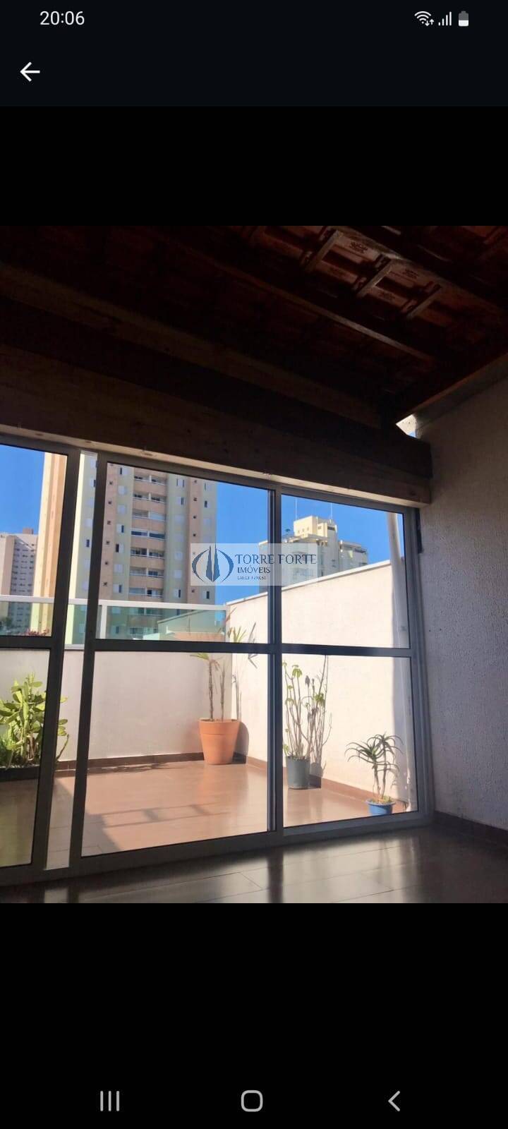 Apartamento à venda com 3 quartos, 140m² - Foto 2