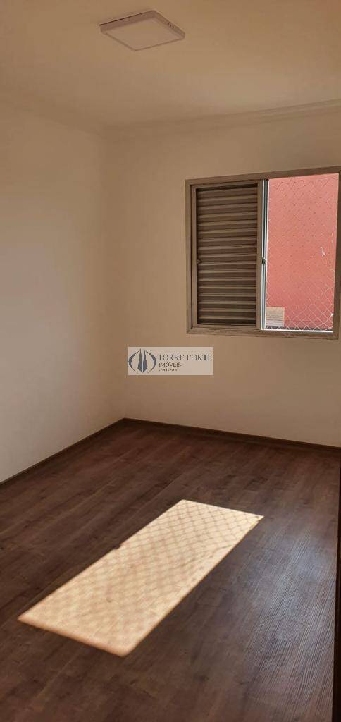 Apartamento à venda com 2 quartos, 52m² - Foto 6