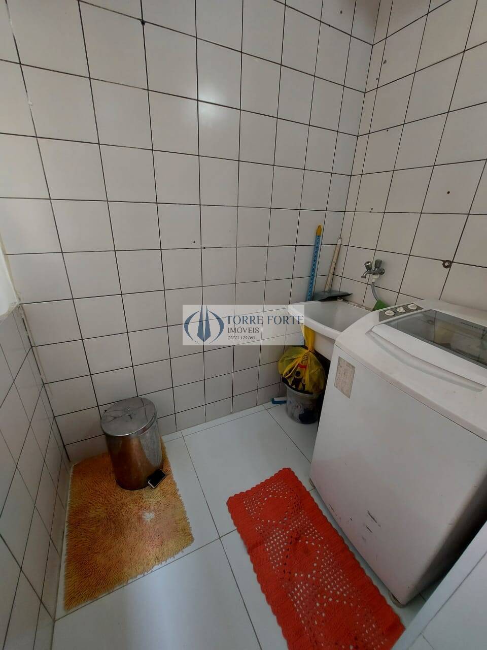 Apartamento à venda com 2 quartos, 72m² - Foto 3